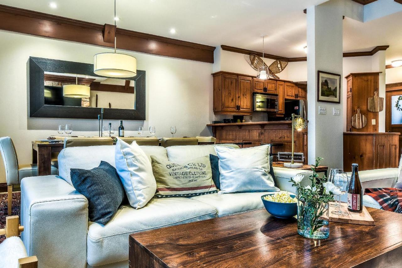 Le Plateau Ski Inout W 3Bdrs W Pool Access Mont-Tremblant Luaran gambar